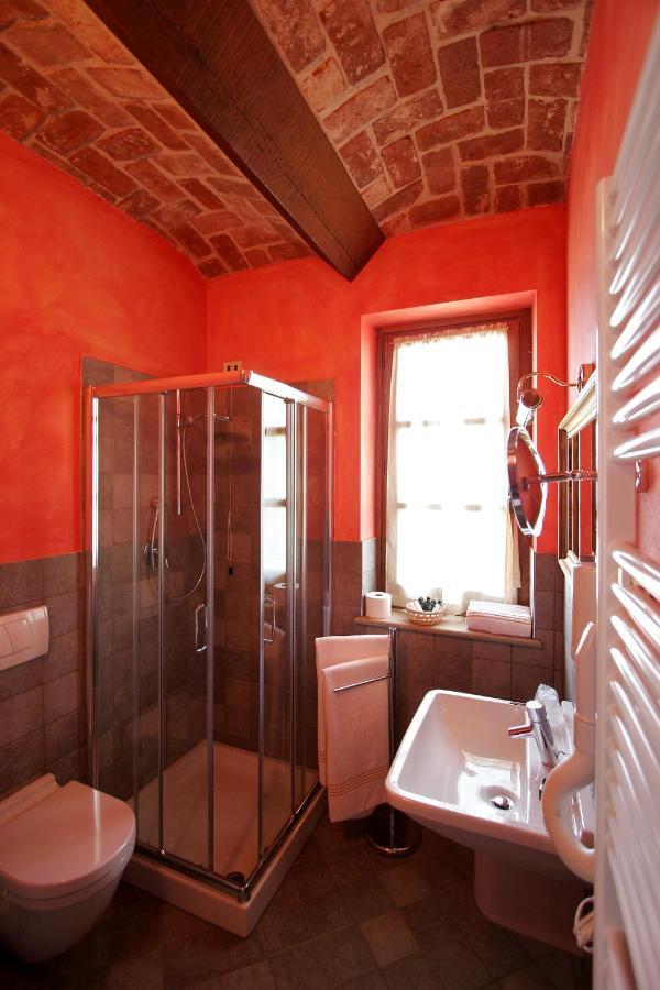 Foresteria Ristorante Conti Roero Monticello d'Alba Dış mekan fotoğraf
